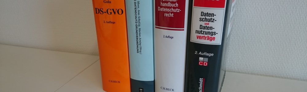 externen Datenschutzbeauftragten bestellen, Datenschutzbeauftragter (TÜV) & Rechtsanwalt, externer Datenschutzbeauftragter (TÜV), Datenschutz, Datenschutzbücher